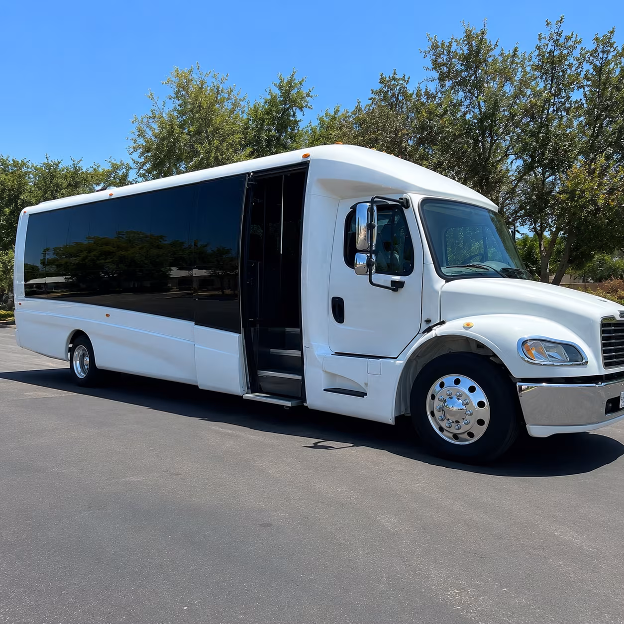 charter buses for visalia corporate events and employee shuttles