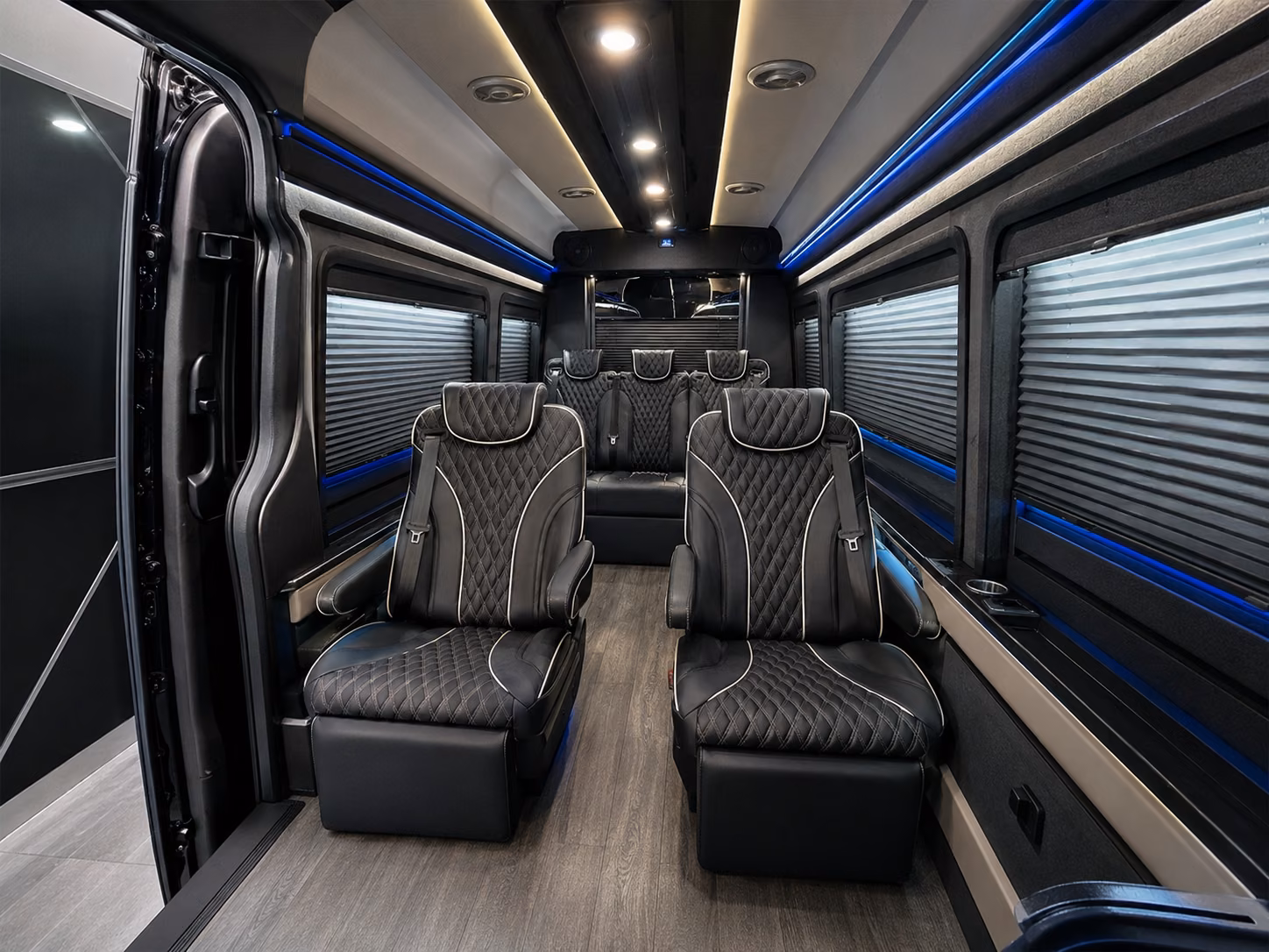 corporate and business travel airport shuttles in visalia