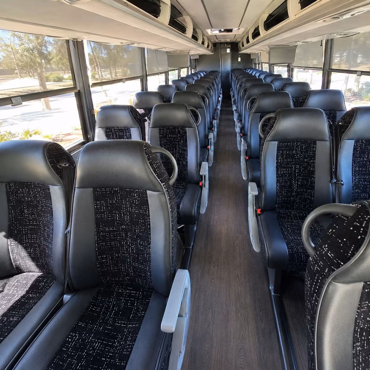 long distance charter bus rentals from visalia to los angeles