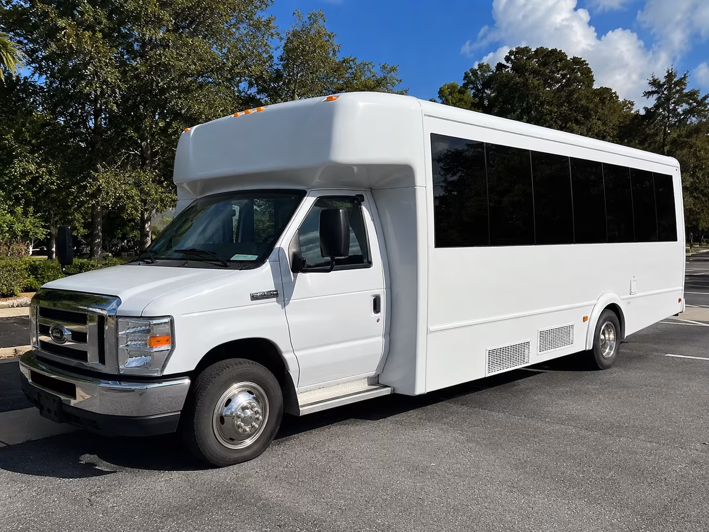 quincea n era sweet 16 party bus rental