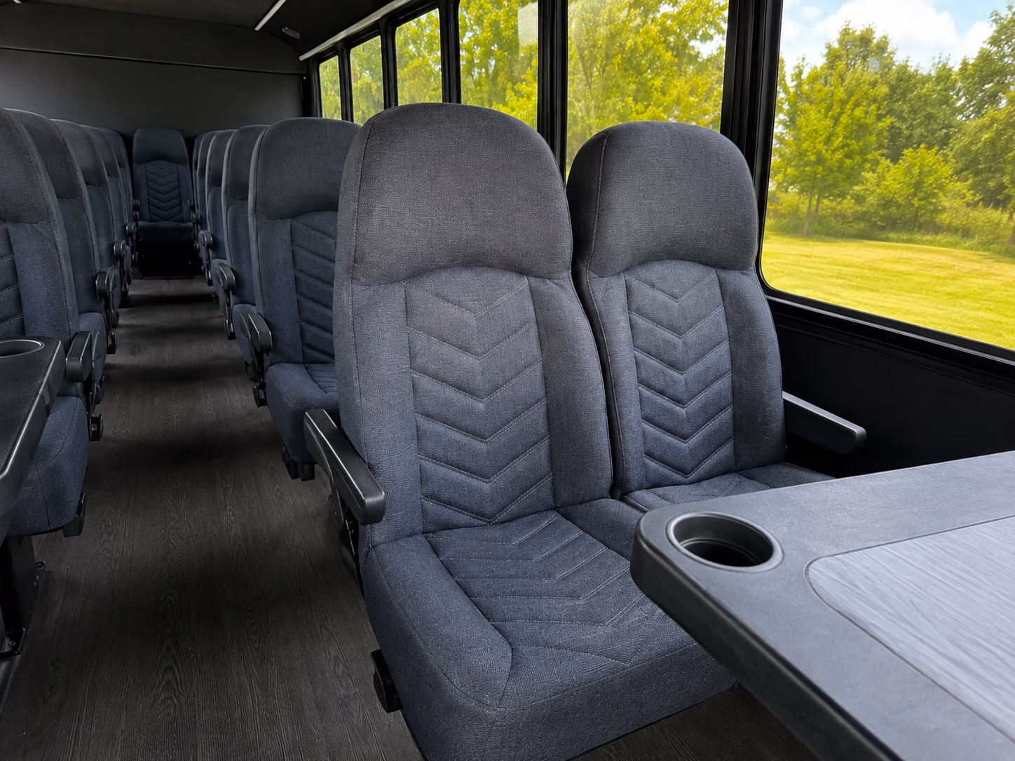 visalia 15 passenger minibus inside